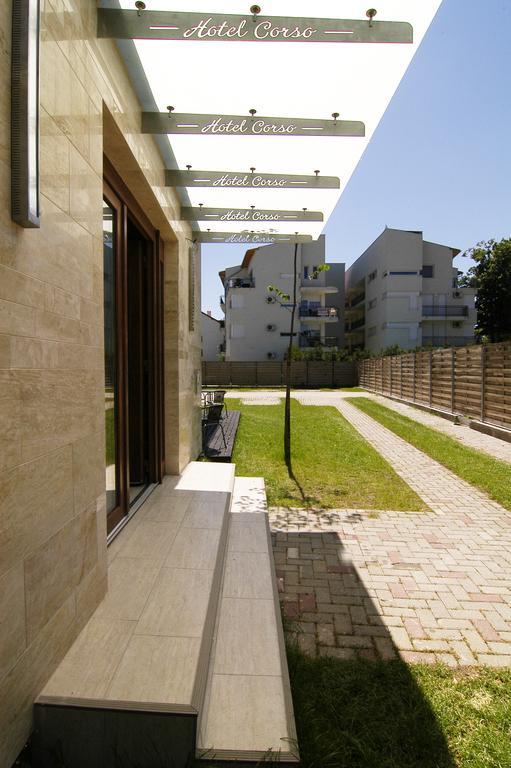 Hotel Corso Siófok Exterior foto